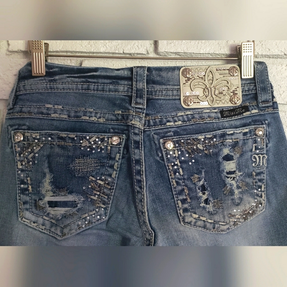 Miss Me Signature Straight Jeans woman size 26